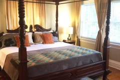 Toronto-Bed-and-Breakfast-Garden-View-08