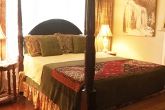 Toronto-Bed-and-Breakfast-Victorian-02